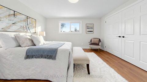 Photo 27 at 54 Marblemount Crescent, Sullivan, Toronto