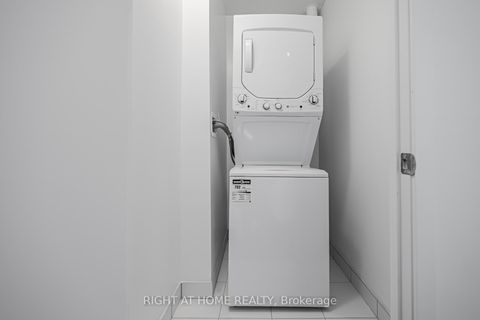 Photo 22 at 815 - 270 Dufferin Street, South Parkdale, Toronto