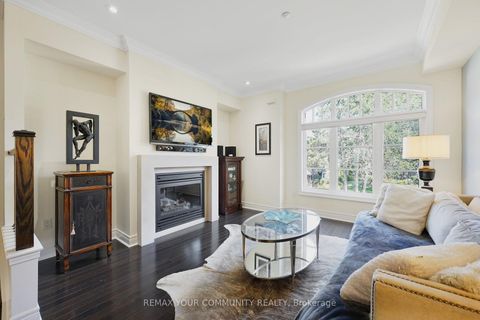 Photo 13 at 16 Agar Lane, West Woodbridge, Vaughan