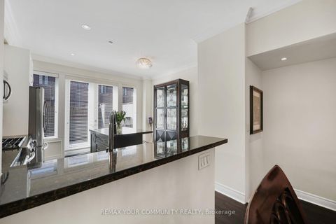 Photo 19 at 16 Agar Lane, West Woodbridge, Vaughan