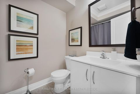 Photo 27 at 16 Agar Lane, West Woodbridge, Vaughan