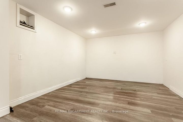 Photo 32 at 270 Beach Boulevard, Hamilton Beach, Hamilton