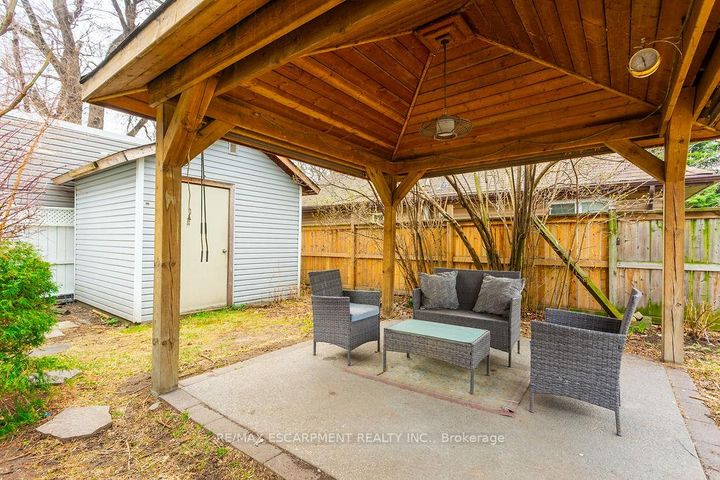 Photo 37 at 270 Beach Boulevard, Hamilton Beach, Hamilton