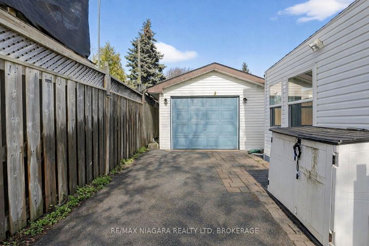 Photo 38 at 75 Berrisfield Crescent, Berrisfield, Hamilton