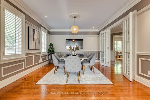 Photo 8 at 270 Spring Garden Avenue, Willowdale East, Toronto