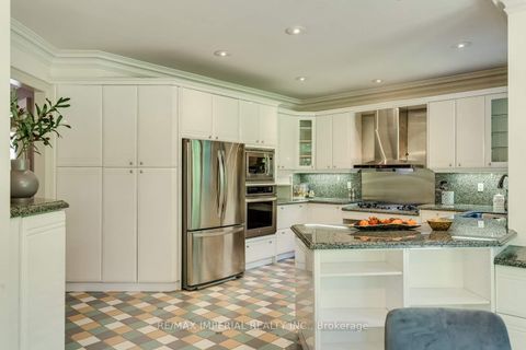 Photo 20 at 270 Spring Garden Avenue, Willowdale East, Toronto