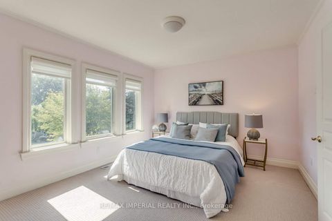 Photo 36 at 270 Spring Garden Avenue, Willowdale East, Toronto