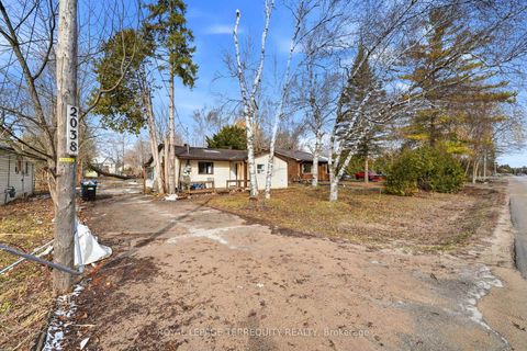 Photo 1 at 2038 St Johns Road, Alcona, Innisfil
