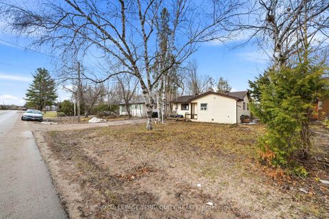 Photo 3 at 2038 St Johns Road, Alcona, Innisfil