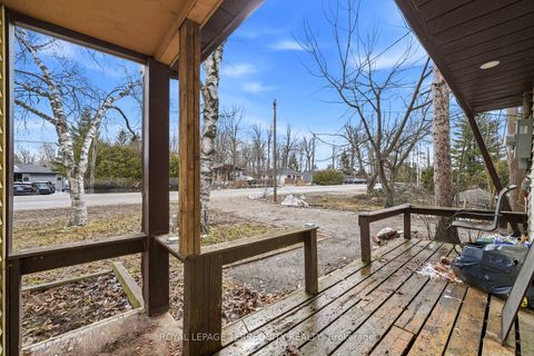 Photo 4 at 2038 St Johns Road, Alcona, Innisfil