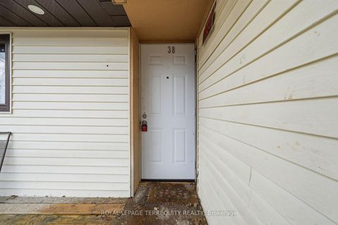 Photo 5 at 2038 St Johns Road, Alcona, Innisfil