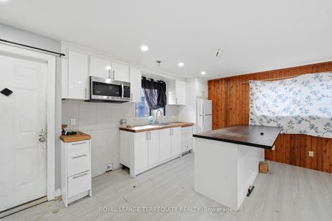 Photo 10 at 2038 St Johns Road, Alcona, Innisfil