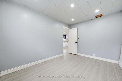 Photo 19 at 2038 St Johns Road, Alcona, Innisfil