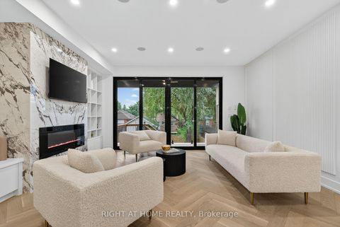 Photo 25 at 15A ROSEMEADE Avenue, Queensway, Toronto