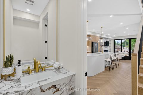 Photo 30 at 15A ROSEMEADE Avenue, Queensway, Toronto