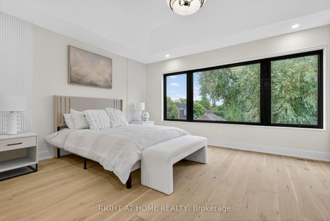 Photo 33 at 15A ROSEMEADE Avenue, Queensway, Toronto