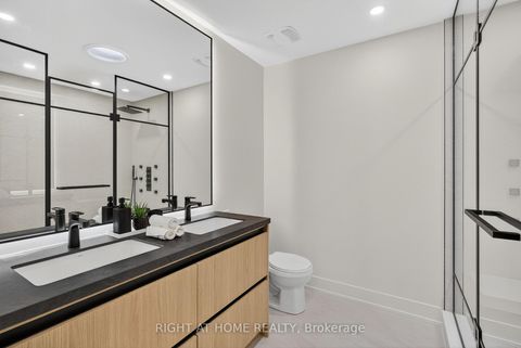 Photo 36 at 15A ROSEMEADE Avenue, Queensway, Toronto