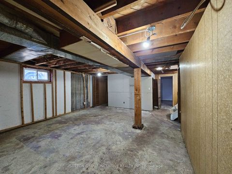 Photo 22 at 15 Newton Street, Wellington, Barrie