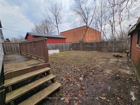 Photo 24 at 15 Newton Street, Wellington, Barrie