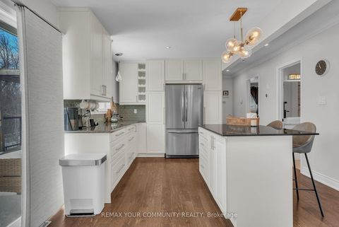 Photo 13 at 92 SANDRINGHAM Drive, Shore, Barrie