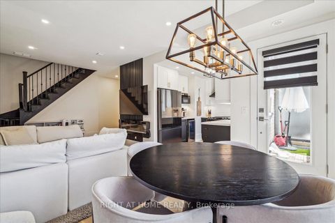 Photo 12 at 14 - 105 Kayla Crescent, Maple, Vaughan