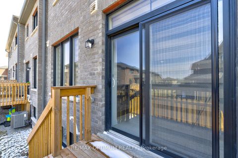 Photo 32 at 137 Fenchurch Manor, Painswick South, Barrie