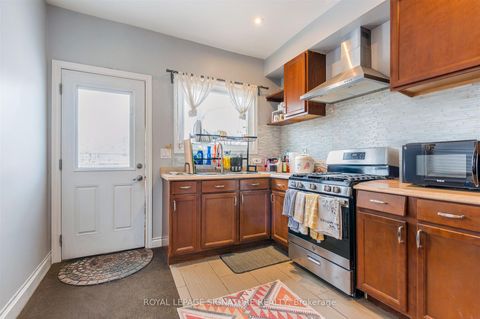 Photo 19 at 42 Sorauren Avenue, Roncesvalles, Toronto