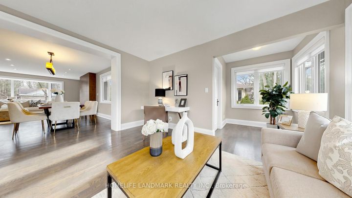 Photo 10 at 1549 Elite Road, Lorne Park, Mississauga