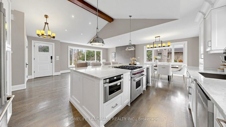 Photo 16 at 1549 Elite Road, Lorne Park, Mississauga