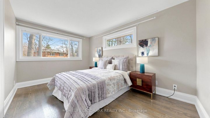 Photo 23 at 1549 Elite Road, Lorne Park, Mississauga