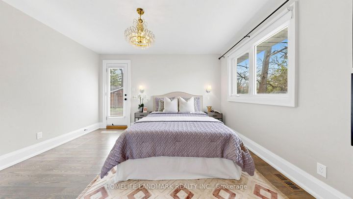 Photo 29 at 1549 Elite Road, Lorne Park, Mississauga