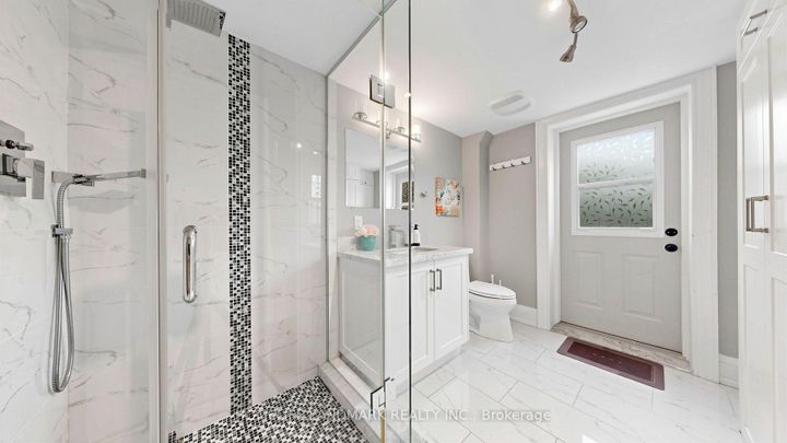 Photo 35 at 1549 Elite Road, Lorne Park, Mississauga