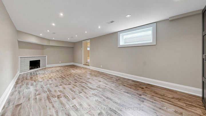 Photo 37 at 1549 Elite Road, Lorne Park, Mississauga