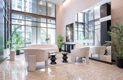 Photo 3 at PH5 - 88 Broadway Avenue, Mount Pleasant West, Toronto