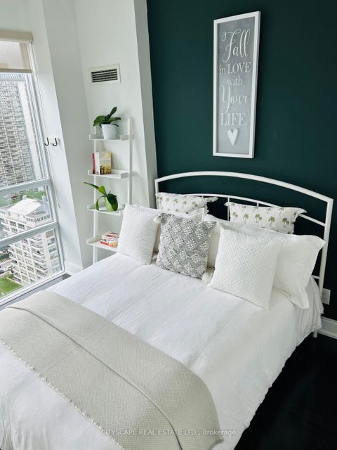 Photo 26 at PH5 - 88 Broadway Avenue, Mount Pleasant West, Toronto