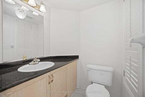 Photo 11 at 239 Drummond Drive, Maple, Vaughan