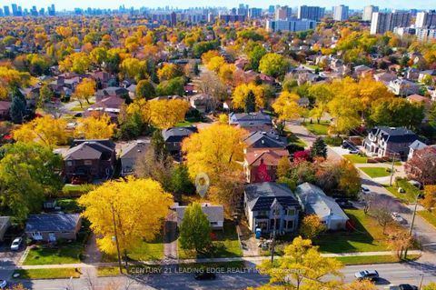 Photo 2 at 2728 Kennedy Road, L'Amoreaux, Toronto