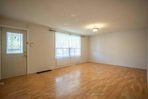 Photo 7 at 2728 Kennedy Road, L'Amoreaux, Toronto