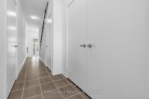 Photo 6 at 225 Harding Park Street, Glenway Estates, Newmarket