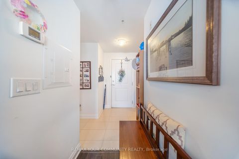 Photo 4 at 315 - 24 Woodstream Boulevard, Vaughan Grove, Vaughan