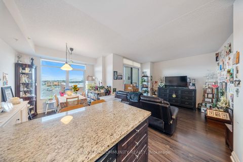Photo 14 at 315 - 24 Woodstream Boulevard, Vaughan Grove, Vaughan