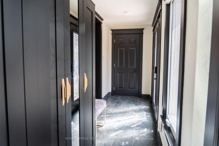 Photo 21 at 781 Fletcher Valley Crescent, Clarkson, Mississauga