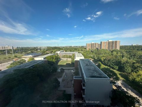 Photo 14 at 1401 - 100 Leeward Glenway, Flemingdon Park, Toronto