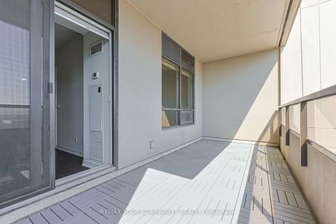 Photo 25 at 1007 - 9245 Jane Street, Maple, Vaughan