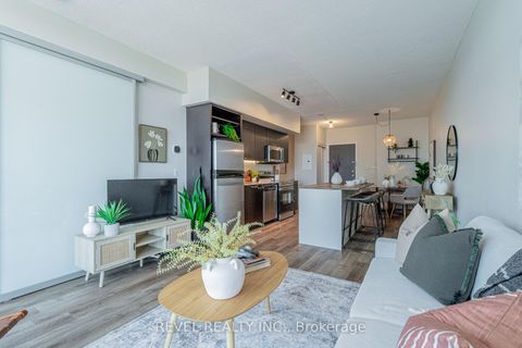 Photo 3 at 1616 - 103 The Queensway Avenue, Swansea, Toronto