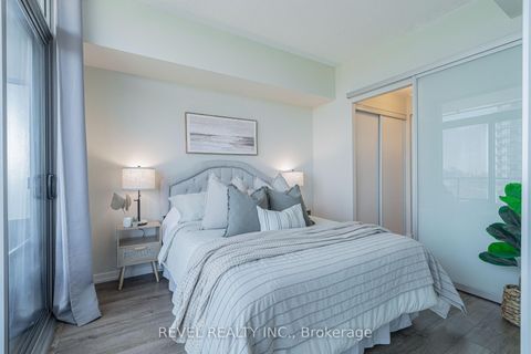 Photo 7 at 1616 - 103 The Queensway Avenue, Swansea, Toronto