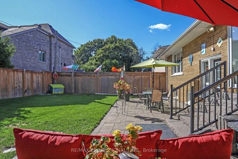 Photo 26 at 3 Hartsdale Drive E, Richview, Toronto