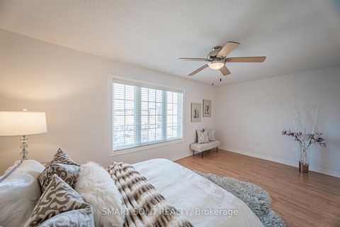 Photo 10 at 154 Yorkland Street, Devonsleigh, Richmond Hill