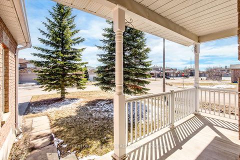 Photo 2 at 212 Pringle Drive, Edgehill Drive, Barrie