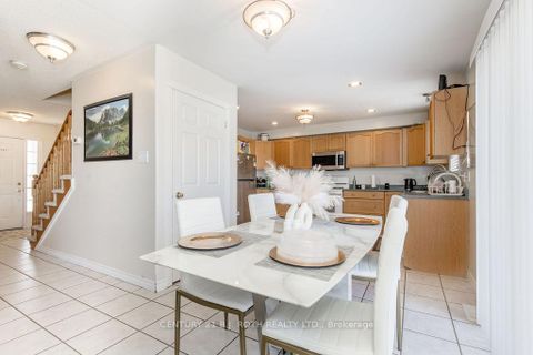 Photo 5 at 212 Pringle Drive, Edgehill Drive, Barrie